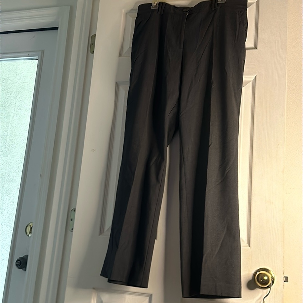 NWOT COUNTERPARTS PANTS